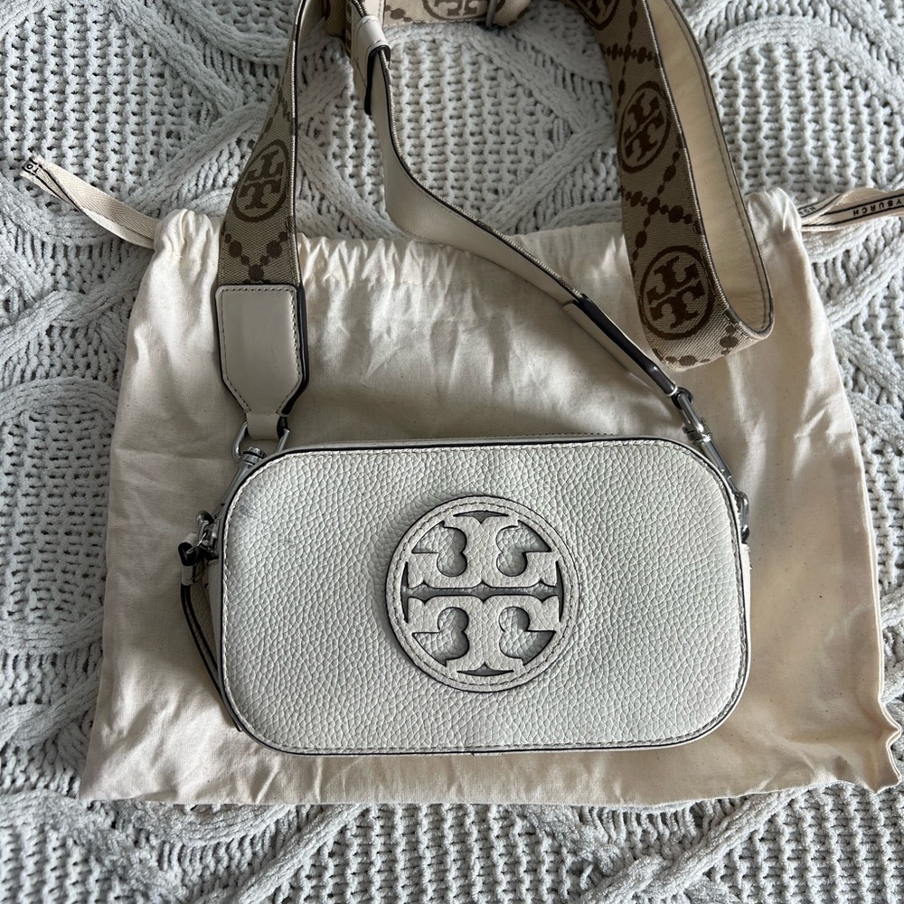 Tory Burch White Textured Leather Crossbody Bag with Logo